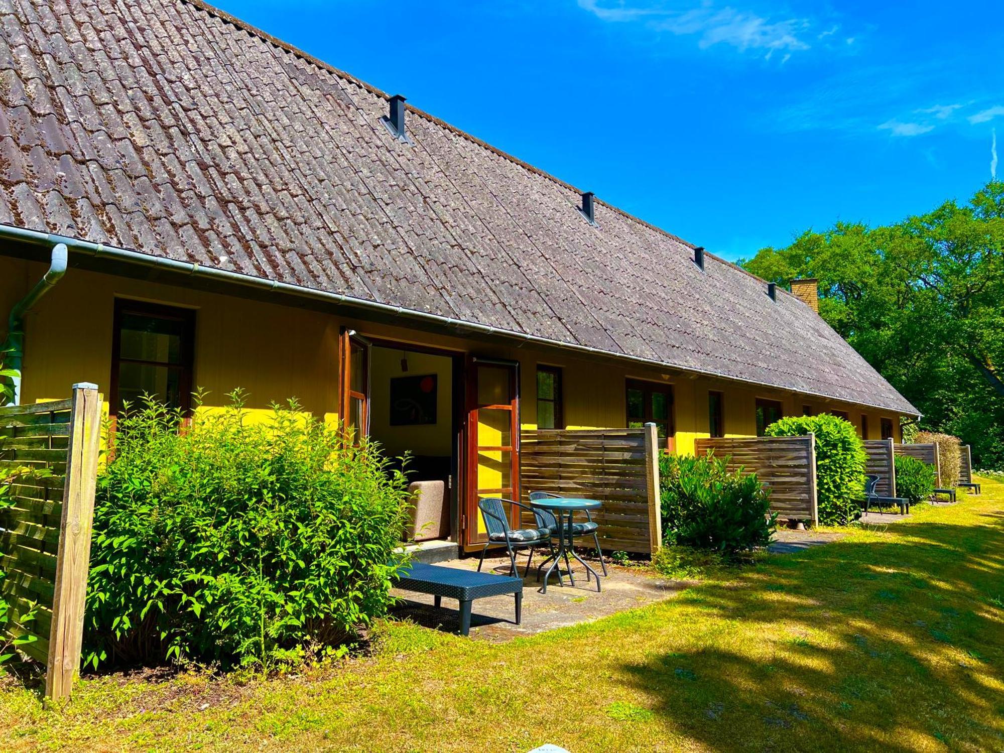 Hotel Skovly Rønne Exterior foto