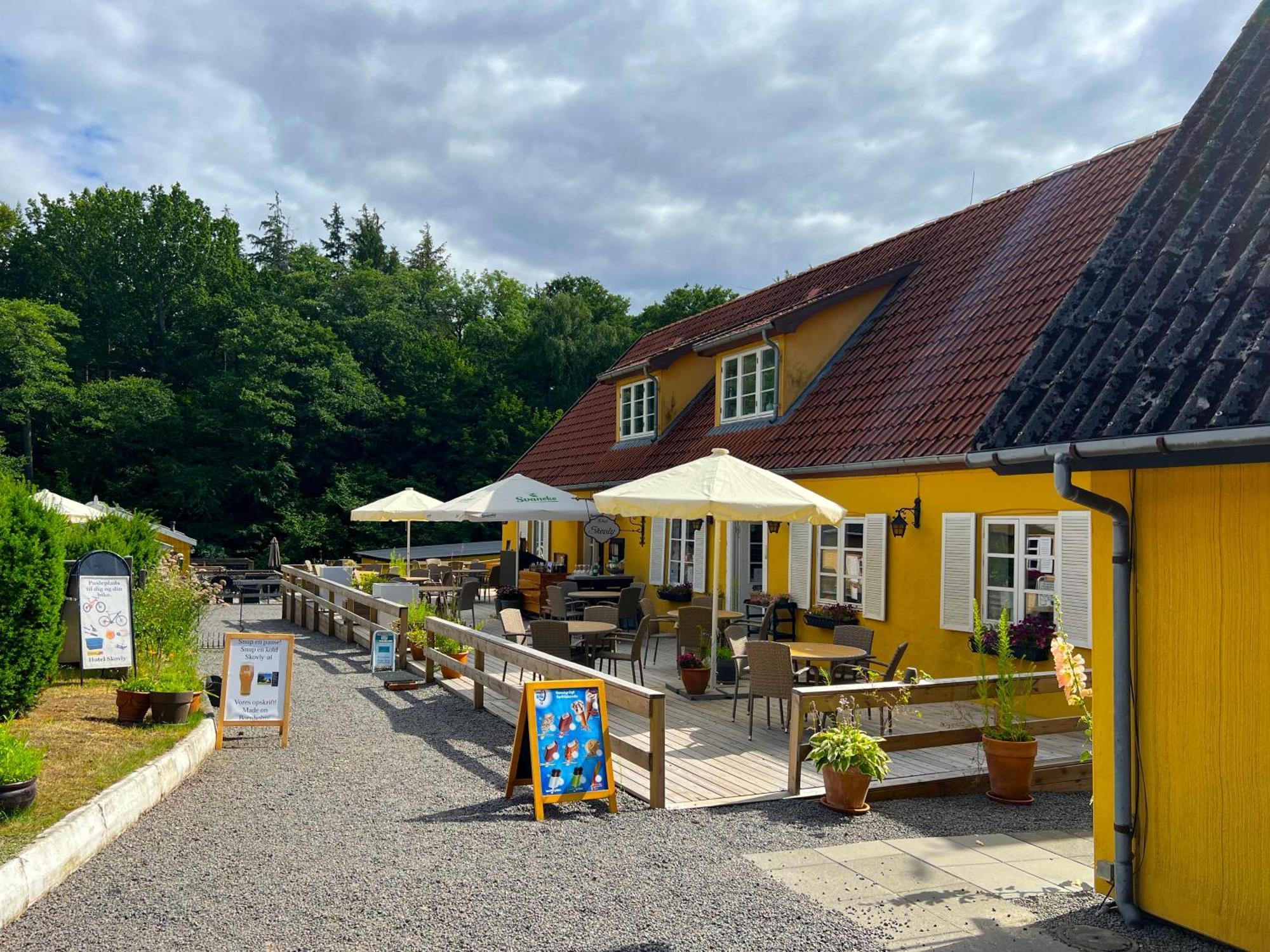 Hotel Skovly Rønne Exterior foto